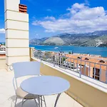 Cielo Alto Penthouse - 4 Bedrooms, Sleeps 10 Apartment