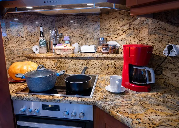 Cielo Alto Penthouse - 4 Bedrooms, Sleeps 10 아파트 아르고스톨리온