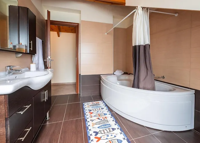 Cielo Alto Penthouse - 4 Bedrooms, Sleeps 10 아파트