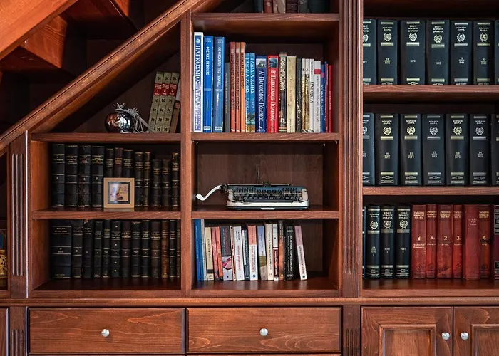 아파트 Cielo Alto Penthouse - 4 Bedrooms, Sleeps 10 아르고스톨리온