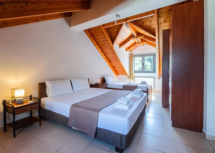 Cielo Alto Penthouse - 4 Bedrooms, Sleeps 10 아파트 아르고스톨리온