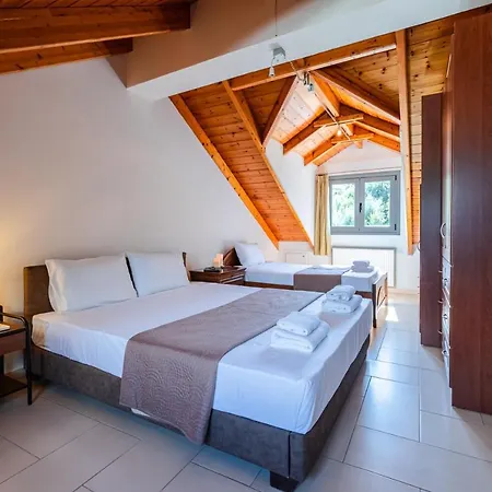 Cielo Alto Penthouse - 4 Bedrooms, Sleeps 10 Lejlighed Argostoli (Kefalonia)