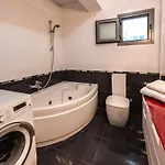 Cielo Alto Penthouse - 4 Bedrooms, Sleeps 10 公寓 *