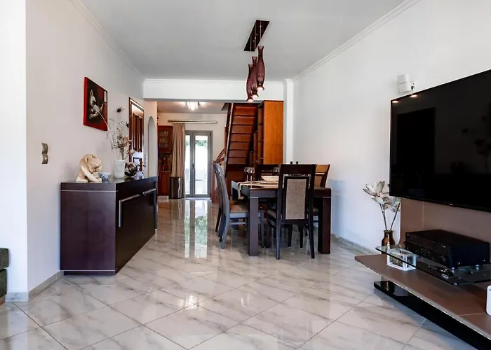 Cielo Alto Penthouse - 4 Bedrooms, Sleeps 10 * アルゴストリオン